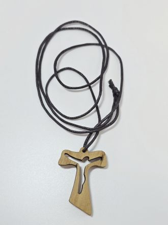 image:Image Křížek TAU z olivového dřeva se šňůrkou, světlý